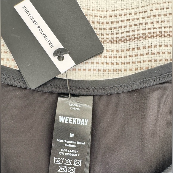 NWT Weekday Ava brazilian bikini bottom in black - Picture 3 of 6